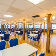 Füred katamarán alsó szint belső tér