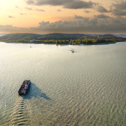 BAHART komp a Balaton vizén