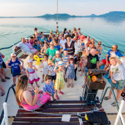 Gyerekhajó a Keszthely motoros fedélzetén