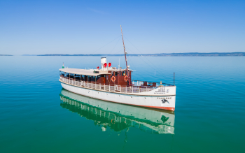 Csobánc nosztalgiahajó a Balatonon