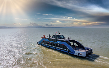 Szántód Komp a Balatonon