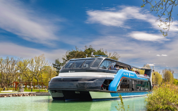 Balaton katamarán a Balatonon, Siófokon